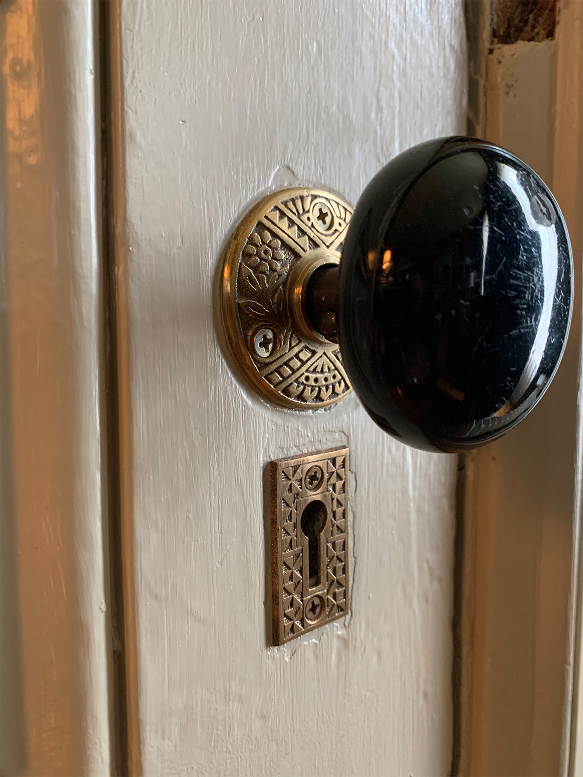 Detailed Victorian Doorknob & Keyhole
